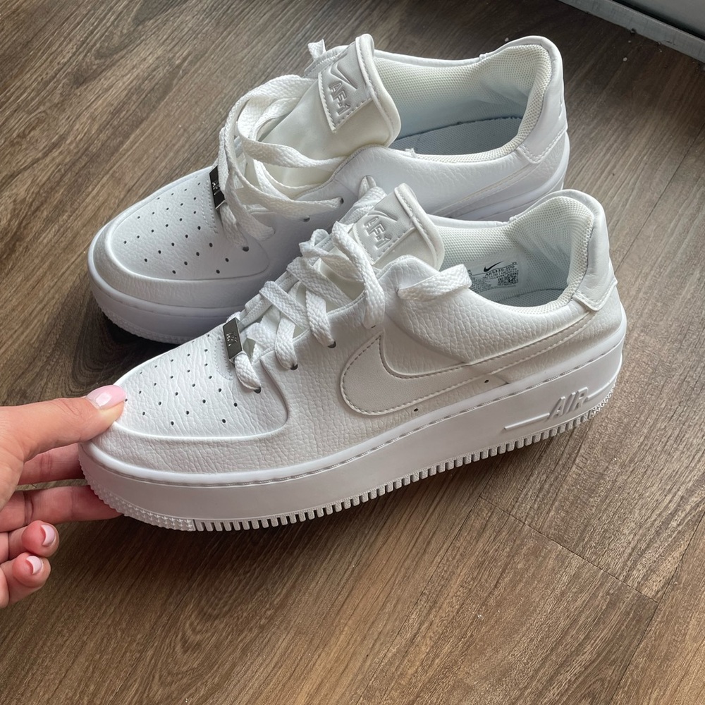 Nike Air Force Sage